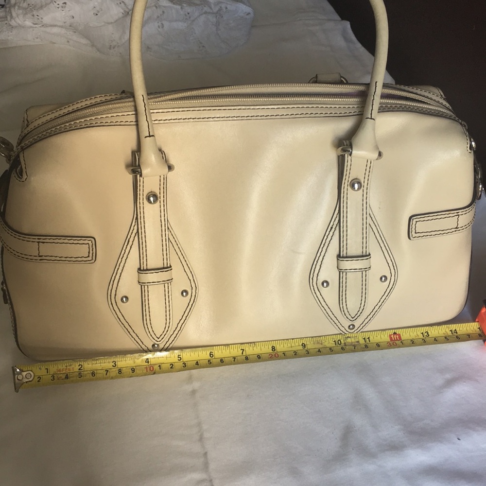 Handbag - Picture 6 of 7